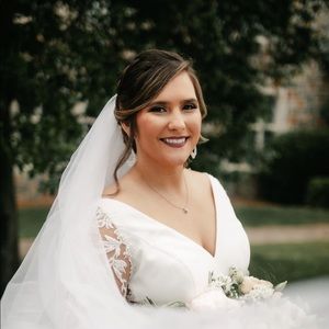 Meet your Posher, Darcy